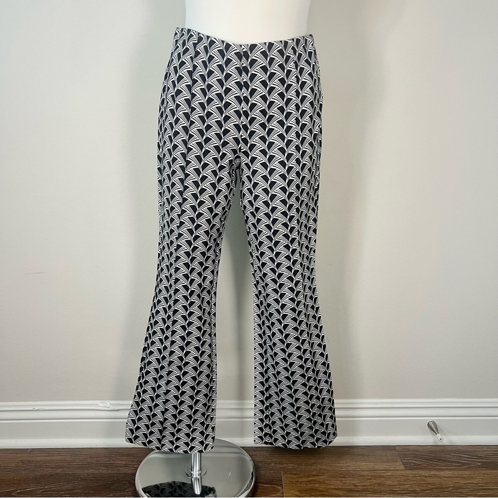 Anthropologie x Maeve Margot Kick Flare Cropped Pants Black White Pattern Size S - Picture 2 of 8